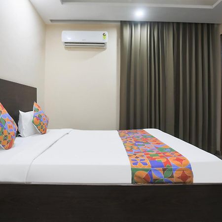 Fabhotel Bliss Premium Gurgáon Kültér fotó