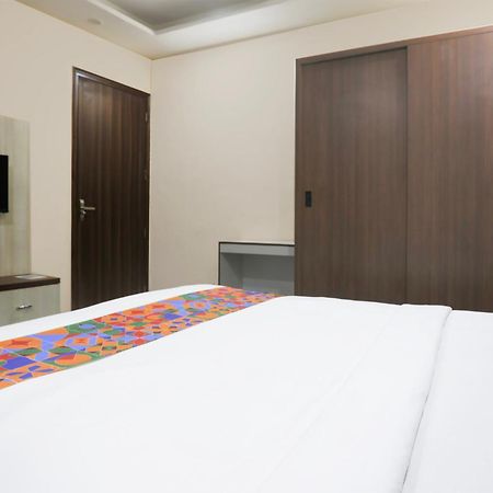Fabhotel Bliss Premium Gurgáon Kültér fotó